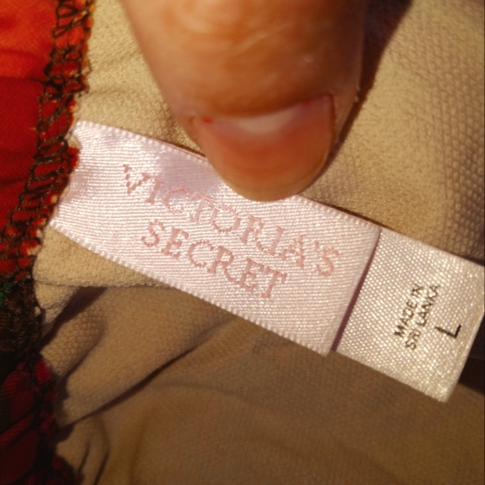 Victoria secret string bikini - Picture 3 of 3